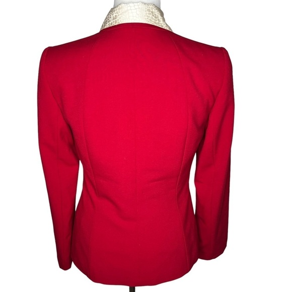 Tahari ASL Red Business Suit Jacket Blazer Size 4 Horse Bit Buckles Gold Buttons - Picture 4 of 13